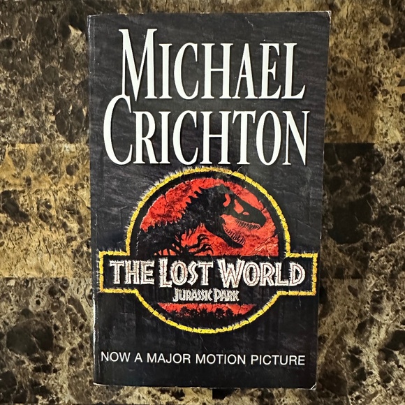 Jurassic Park: The Lost World Book by Michael Crichton - Picture 1 of 3